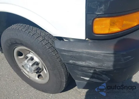 2019 Chevrolet Express 2500 Work Van from USA, damaged, VIN 1GCWGAFP2K1251874